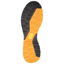 Chaussures De Fast Hiking Aku Rocket Dfs Gtx Black Orange -La Meilleure Sélection Matériels 6a1611bf1b3917cf14b2d0c4cf5f191c30bfd73b E220AKUCHA2269604 9
